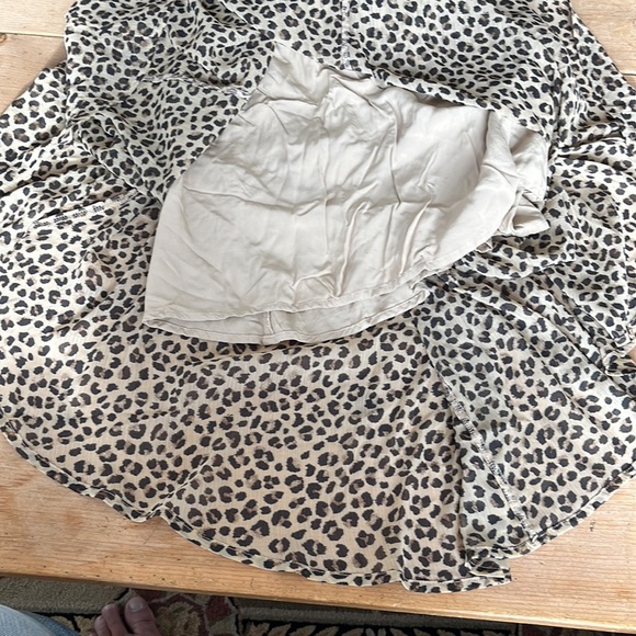 Abercrombie & Fitch leopard print lined dress. - Picture 2 of 6